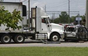 How Darrell Cochran Personal Injury Lawyer Can Help After a Truck Accident in Tacoma, WA