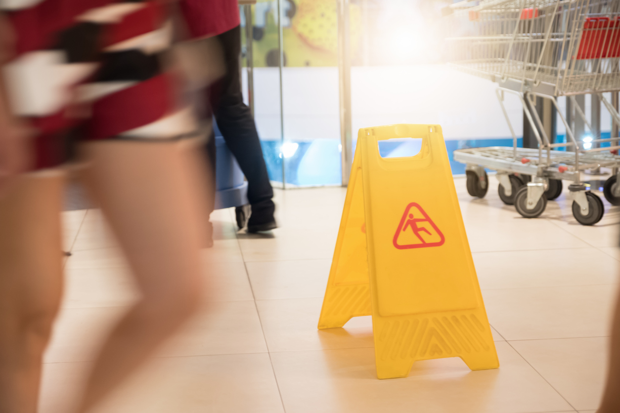 Difference Between Slip & Fall and Trip & Fall Accidents